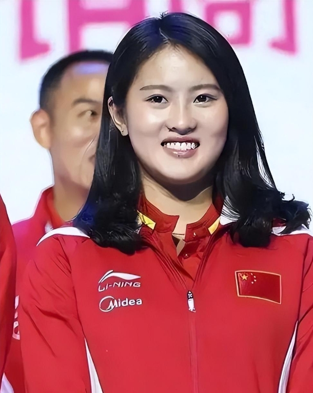 亚博体育官方网站-反败为胜引发热议！，TheShy在塞尔维亚队比赛中重返赛场观众掌声雷动-亚博体育官方网站